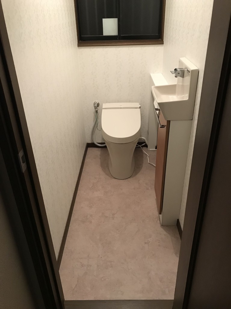 【山梨 リフォーム】　トイレ改修工事AFTER画像