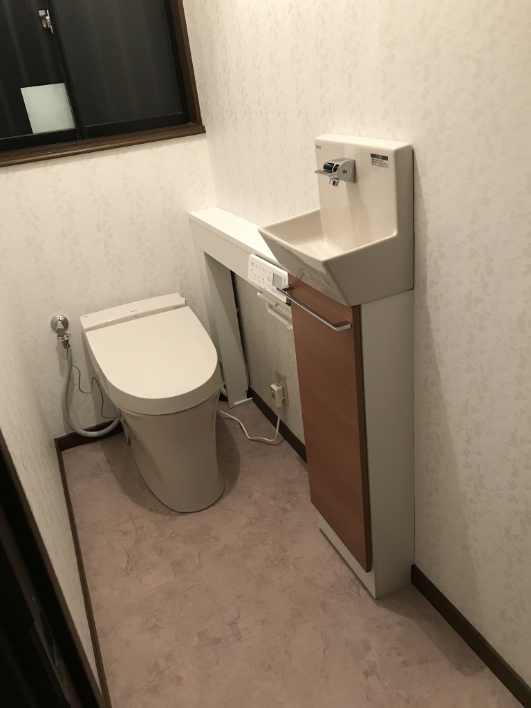 【山梨 リフォーム】　トイレ改修工事AFTER画像