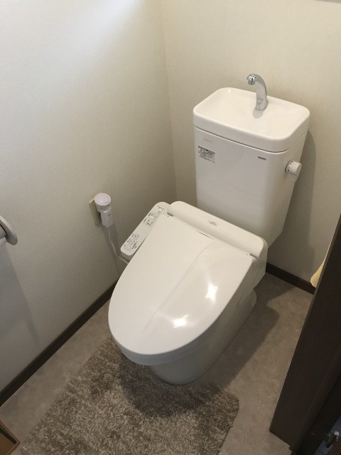 【山梨リフォーム】トイレ取替工事AFTER画像