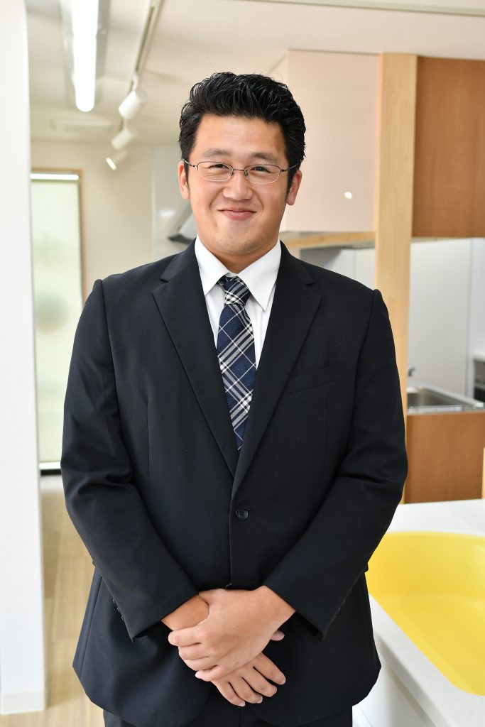 石ケ森 智哉