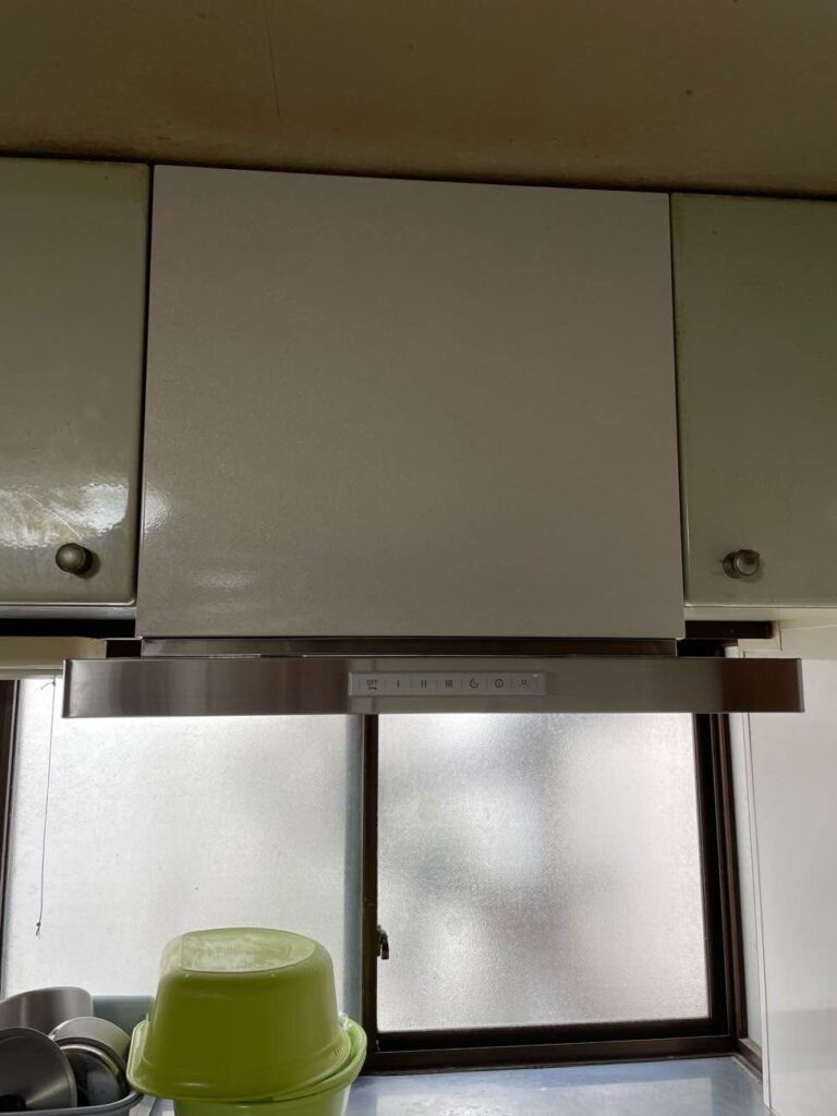 【山梨県 リフォーム】キッチン換気扇取替工事　AFTER画像