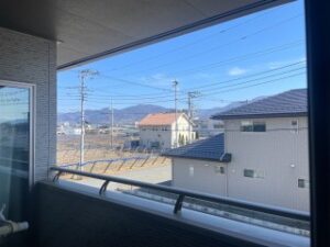 [山梨×サッシ]　インナーバルコニーへサッシ取付　施工事例！！！