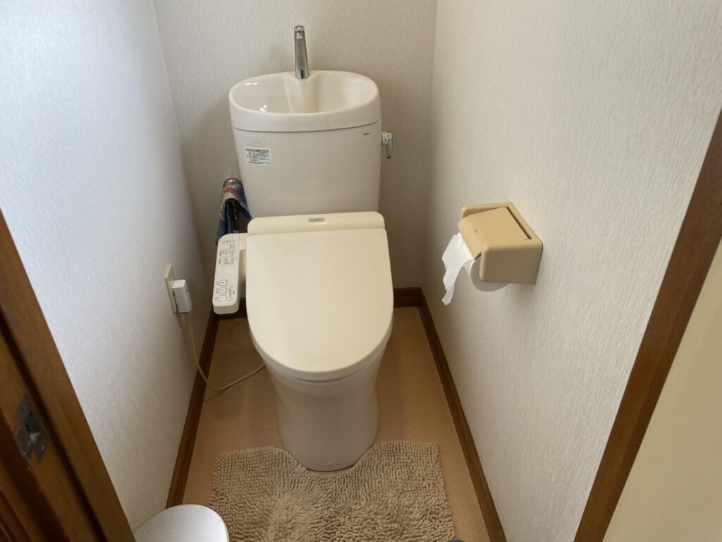 [山梨市]一階トイレ取替工事他AFTER画像