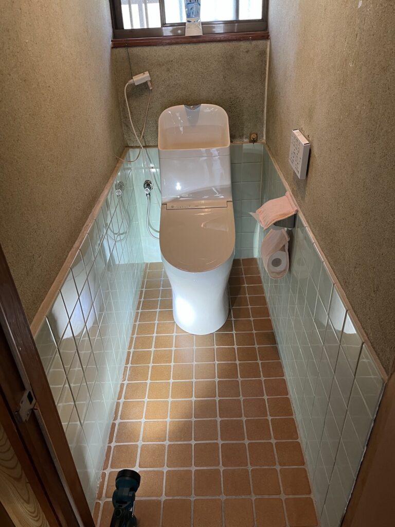 [甲府市]トイレ取替工事AFTER画像